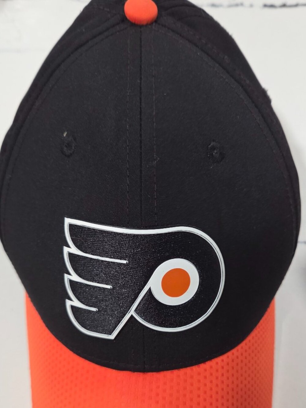NEW Philadelphia Flyers flex baseball hat